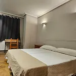 Cavenes Del Cabaco Hotel 2*
