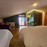 Cavenes Del Cabaco Hotel El Cabaco