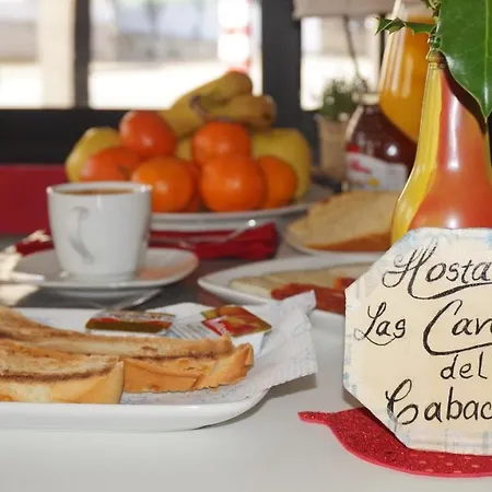 Szálloda Hostal Restaurante Las Cavenes Del Cabaco