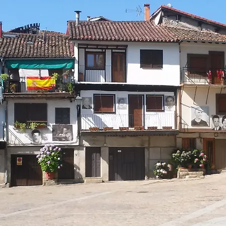 Hostal Restaurante Las Cavenes Del Cabaco Szálloda El Cabaco