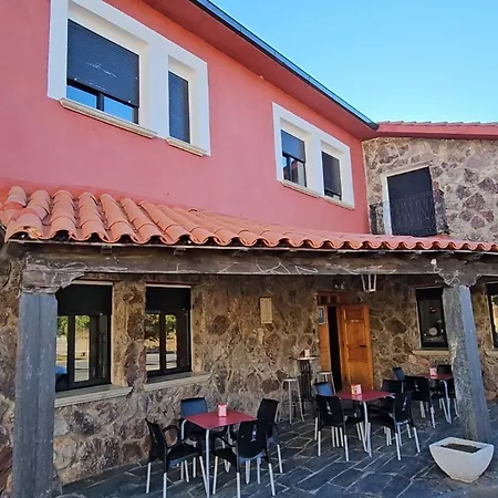 Cavenes Del Cabaco 호텔 El Cabaco