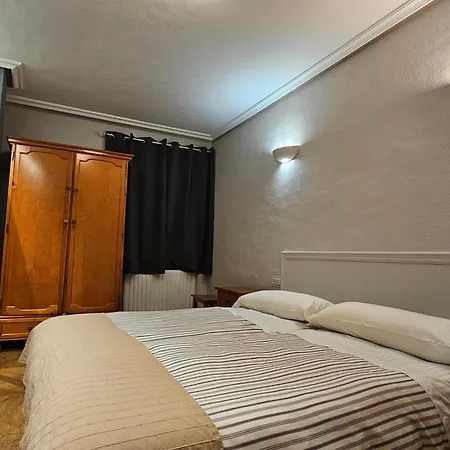 Cavenes Del Cabaco 2* El Cabaco