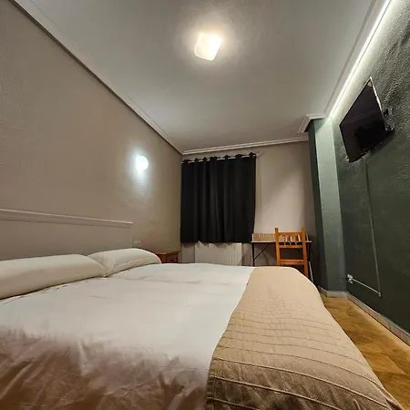 호텔 Cavenes Del Cabaco El Cabaco