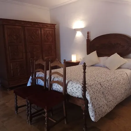 Cavenes Del Cabaco Guest house El Cabaco