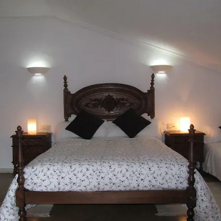 Cavenes Del Cabaco 2*