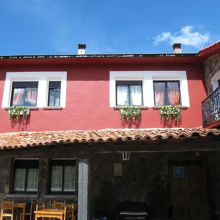 Hostal Restaurante Las Cavenes Del Cabaco 2* El Cabaco