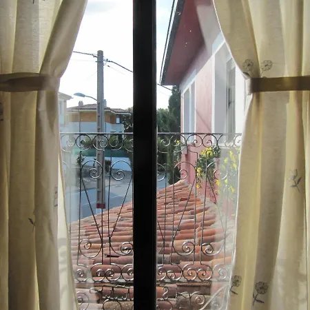 Hostal Restaurante Las Cavenes Del Cabaco 2*