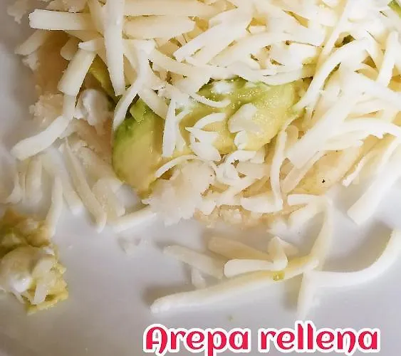 מלון Cavenes Del Cabaco 2*