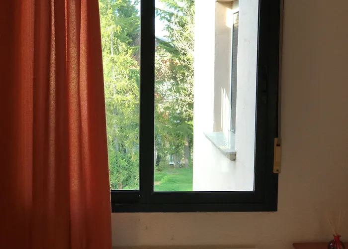 מלון Cavenes Del Cabaco El Cabaco