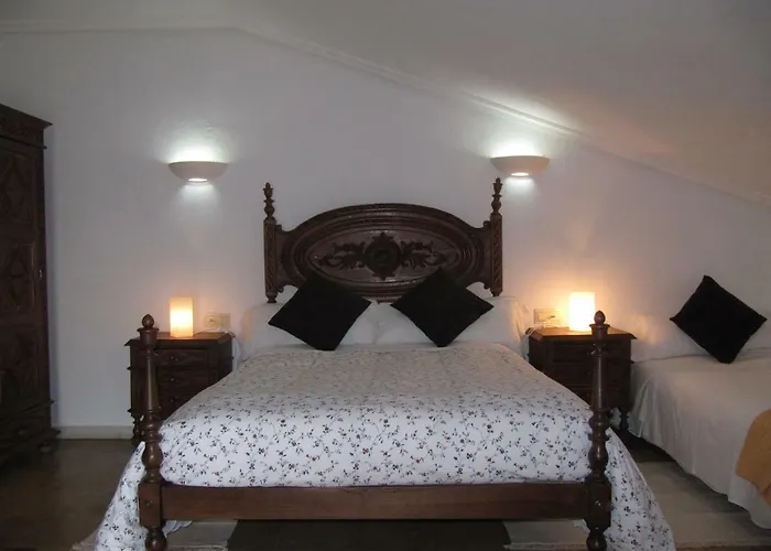 Cavenes Del Cabaco 2*